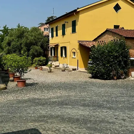 شقة Podere Montevalle's Casa Colonica Alseno