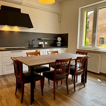 Podere Montevalle's Casa Colonica Apartment Alseno